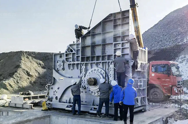 粗碎臥式旋回破安裝實拍