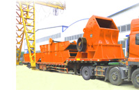 ����C����