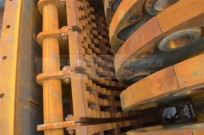 �{���r��