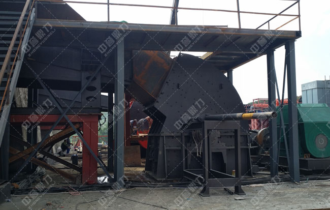 �����v�R�����ʯ������Cʹ�ìF��