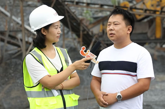 ���ϼ��P�˶��r�²�ʯ���ǿ�