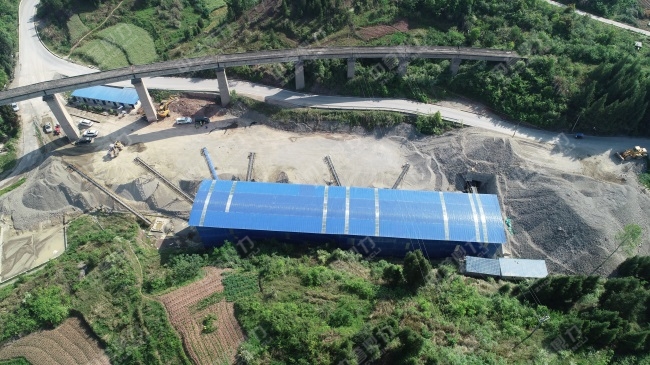 ��ʯ��������·