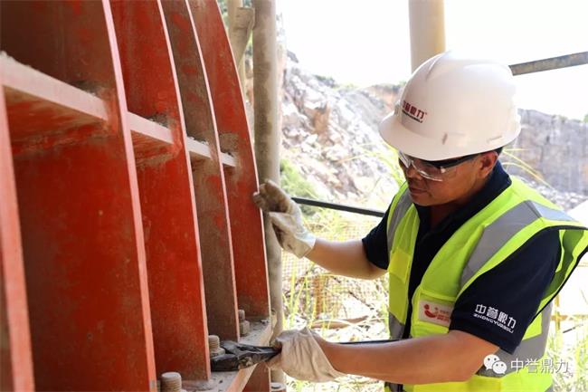 ���g(sh��)�ˆT�z�y(c��)����C(j��)ʹ����r