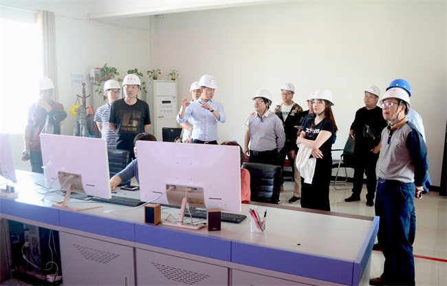 �������a���ĵVɽ����ϵ�y