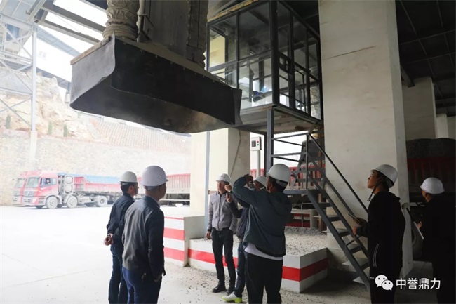 �Ԅ�(d��ng)�b܇ϵ�y(t��ng)